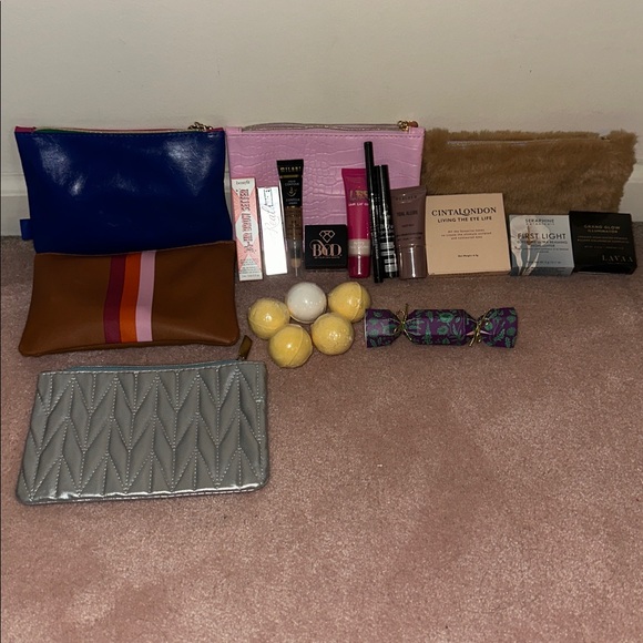 MAKEUP SKINCARE BATHBOMB MAKEUP BAG GIFTSET BUNDLE NWT TRAVEL AND FULL SIZE NWT - Picture 4 of 4
